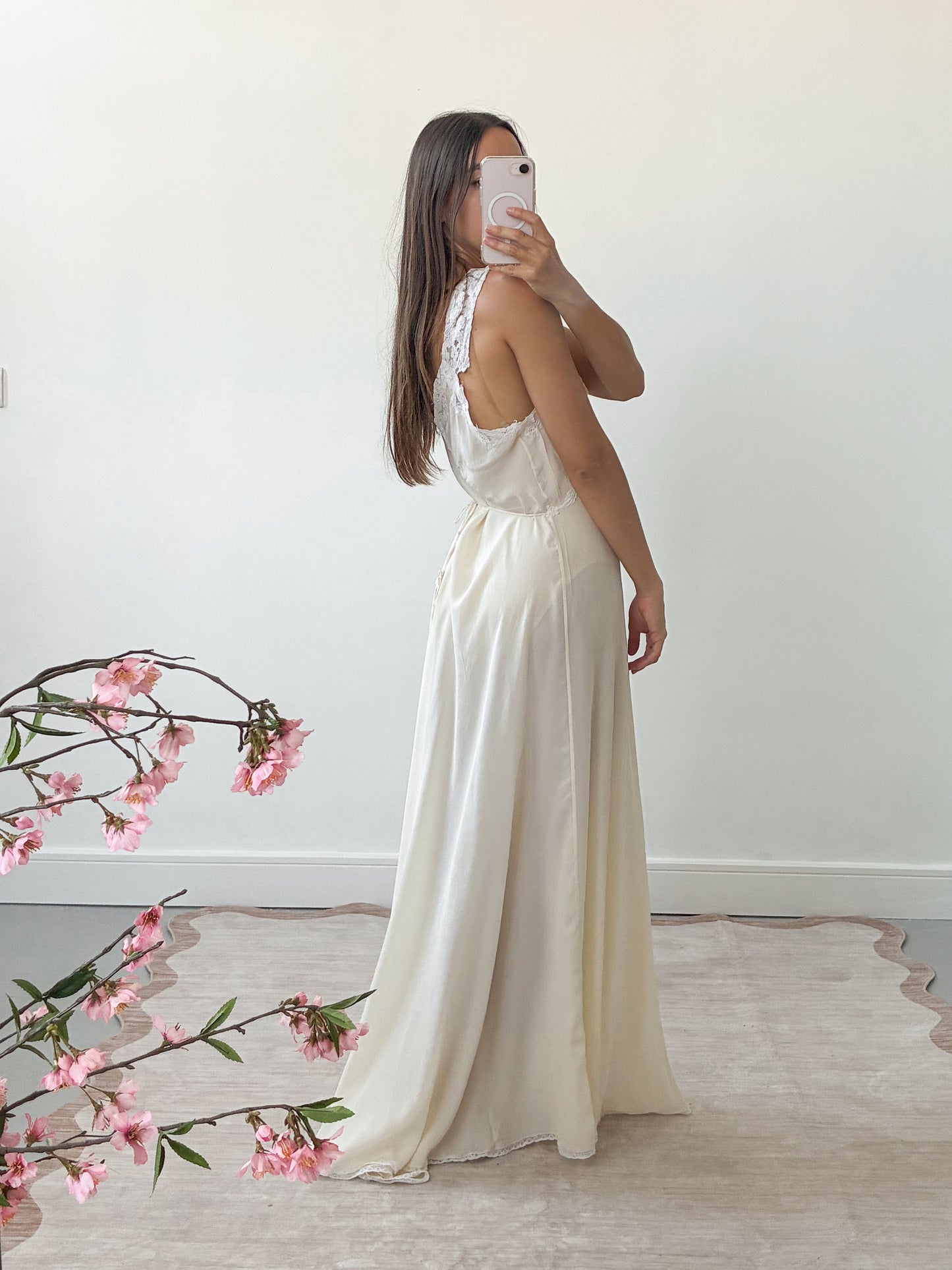 1940s Asymmetrical Cream Silk Slip With Floral Lace L