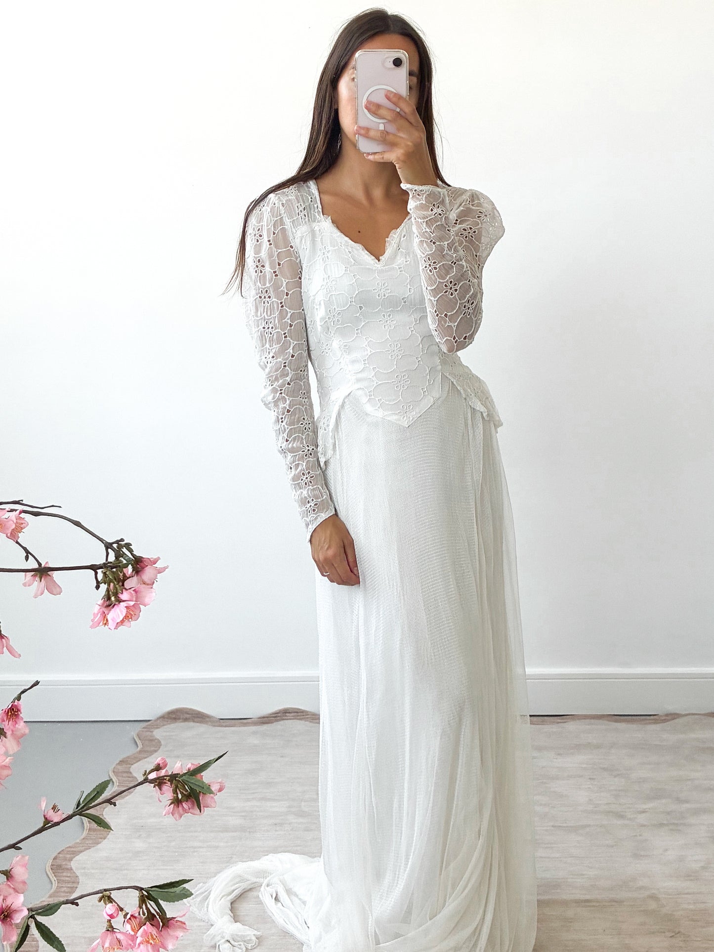 1940s Organdy Broderie and Net Wedding Dress with Train XS S