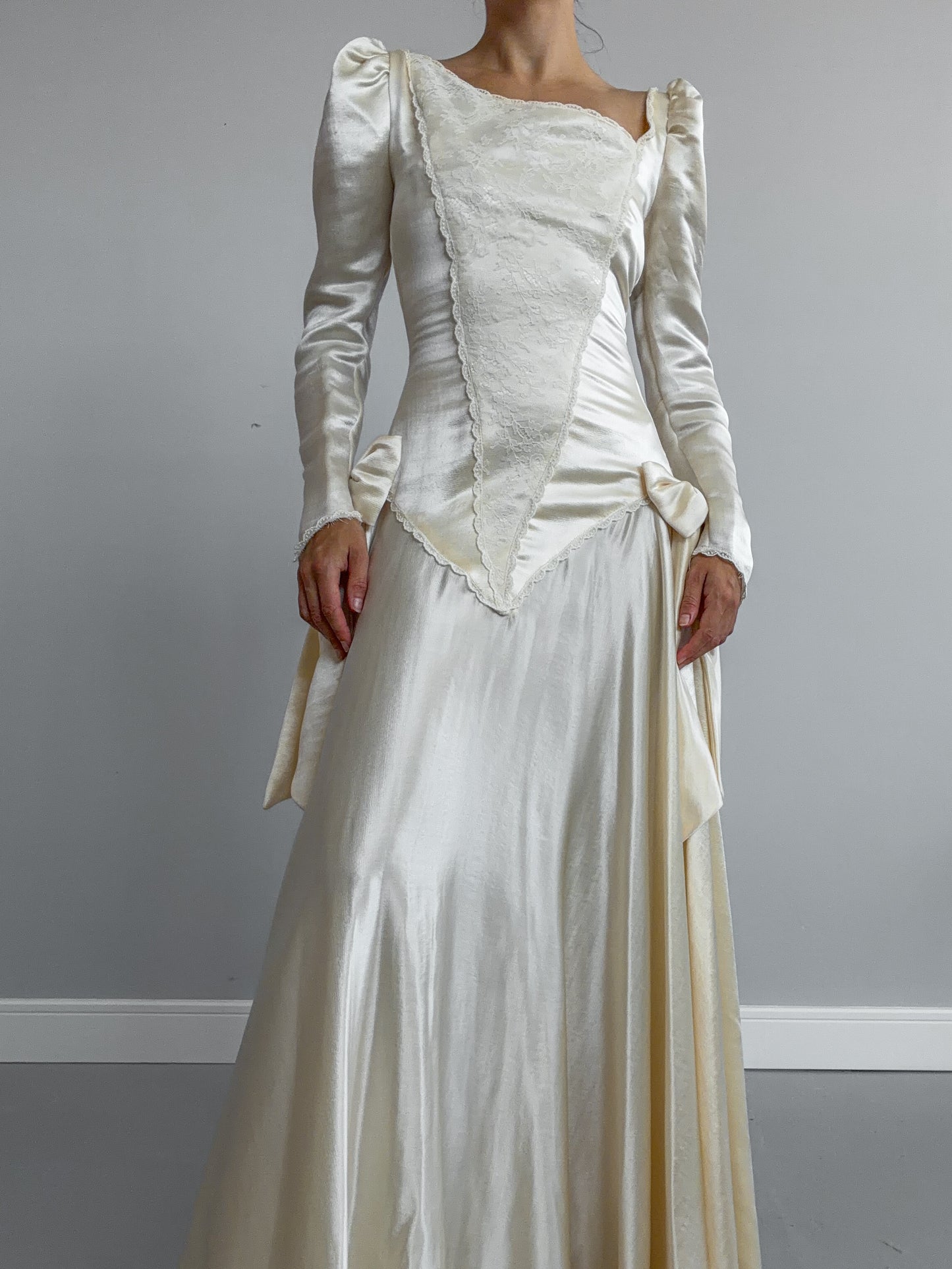 1980s Silk Asymmetrical Wedding Dress With Bow Detail