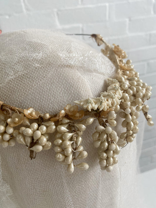 30s headdress