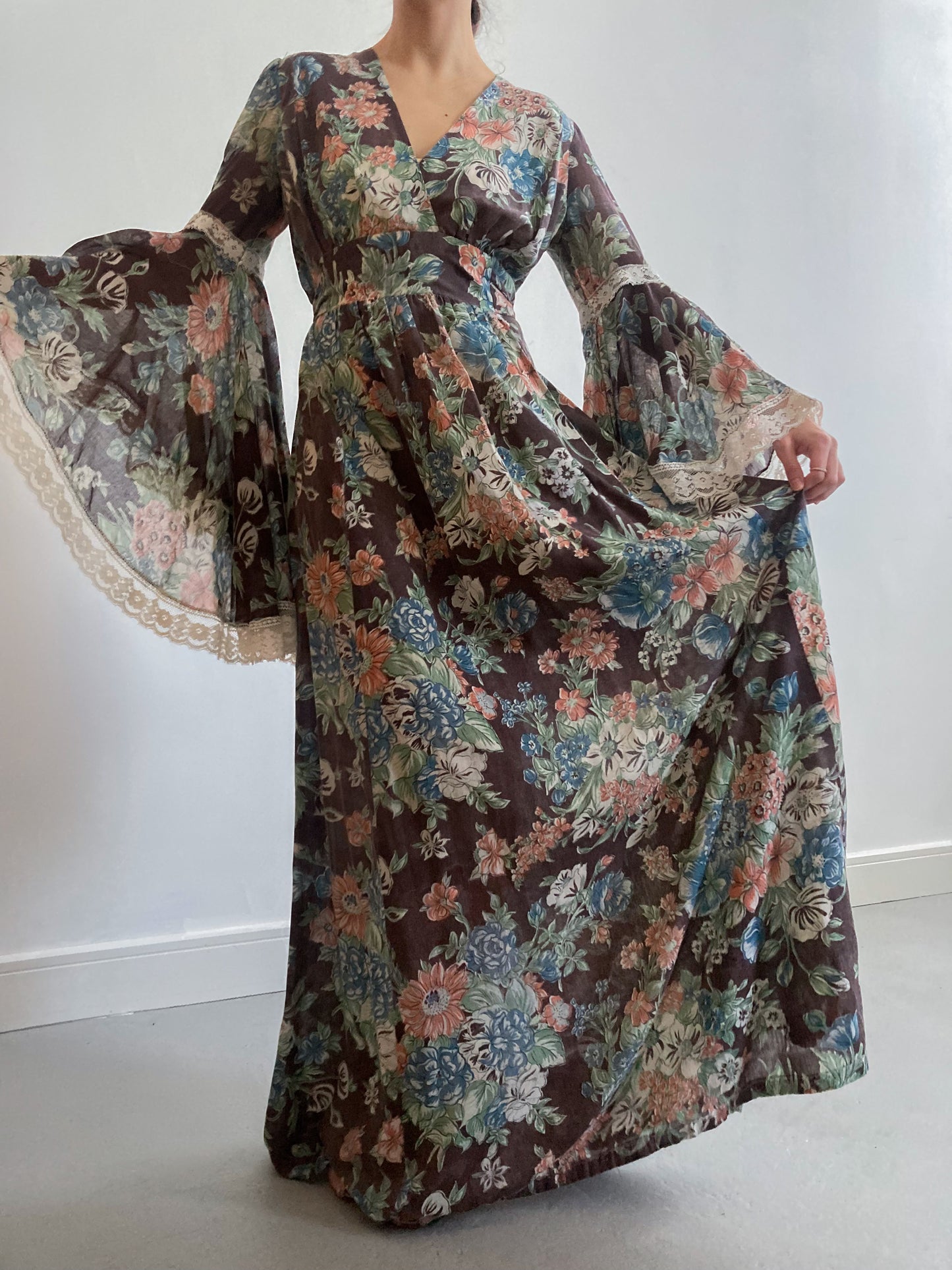 1970s Floral Angel Sleeve Dress