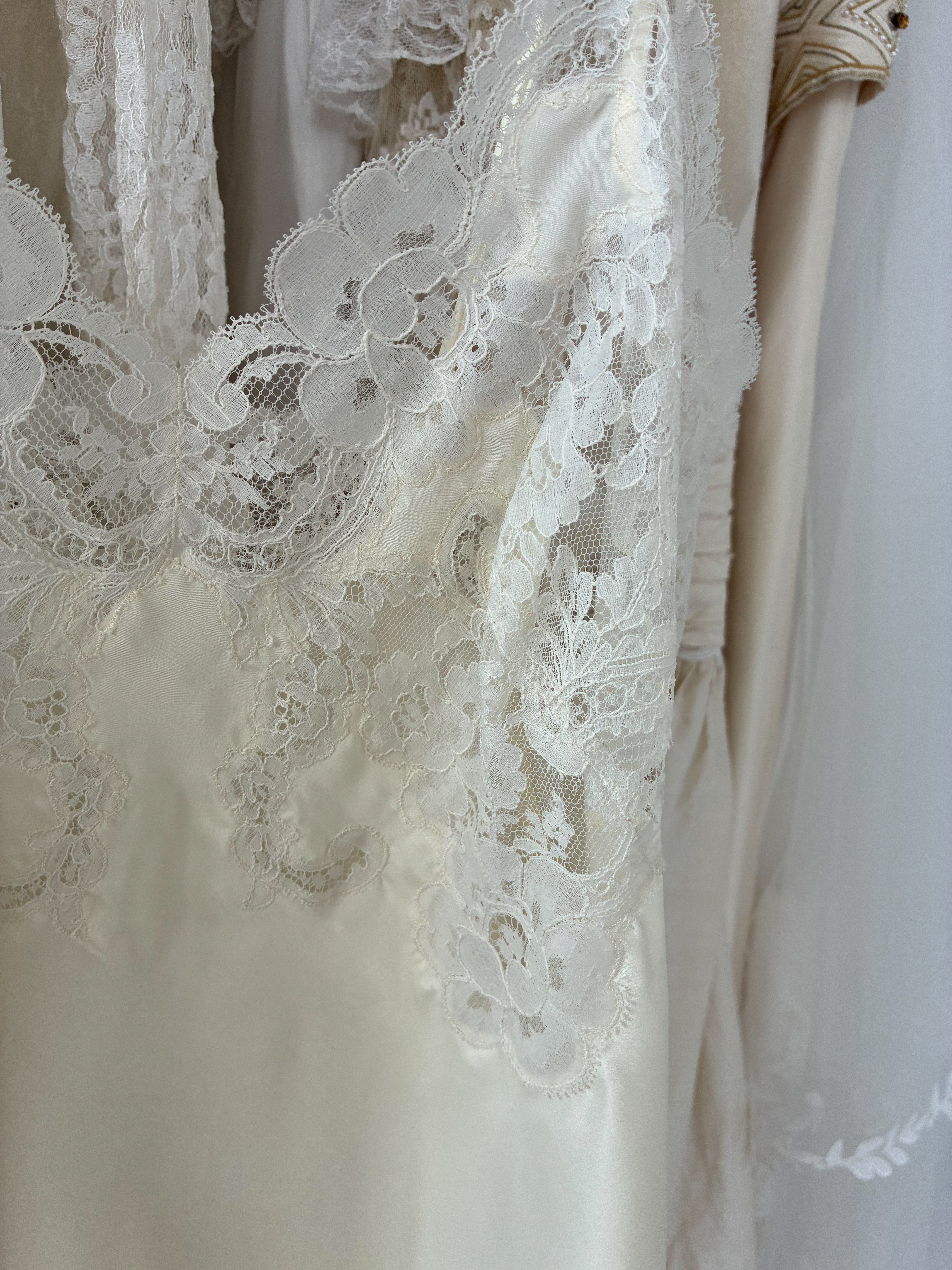 1940s Ivory Silky Slip With Intricate Lace Detail S M – Adored Closet
