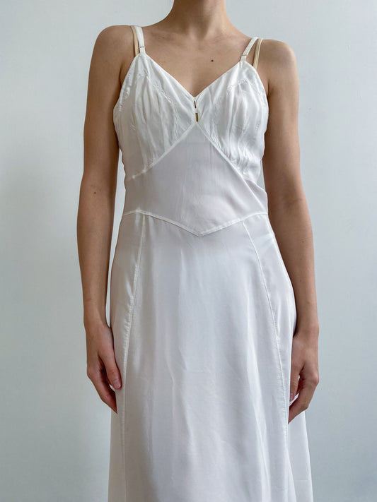 1940s White Slip with Delicate Embroidery & Spaghetti Straps XS/S