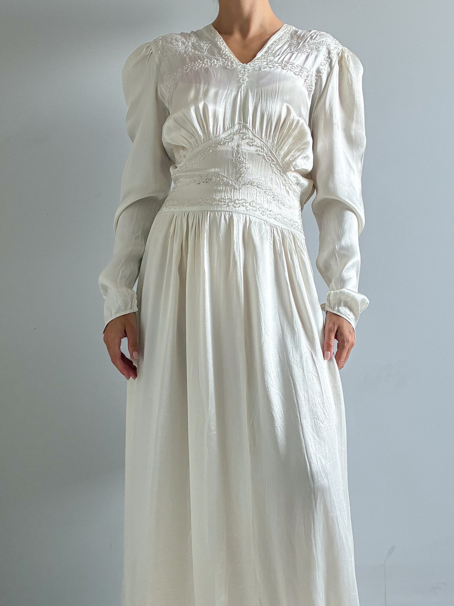 1940s Ivory Satin Dress With Sequins & Embroidery
