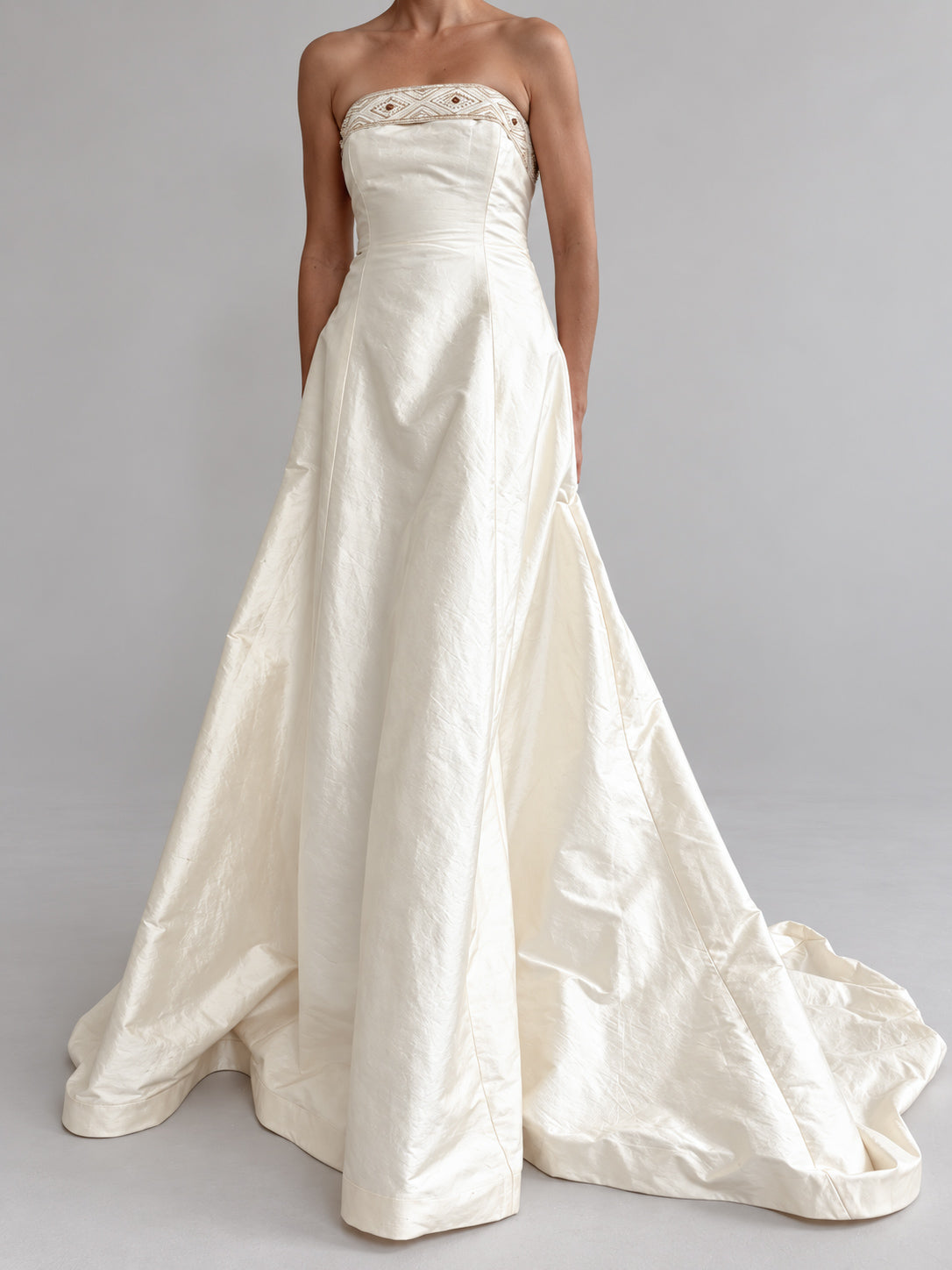 1990s Strapless Silk Boned Wedding Dress With Train And Convertible Beaded Trim M