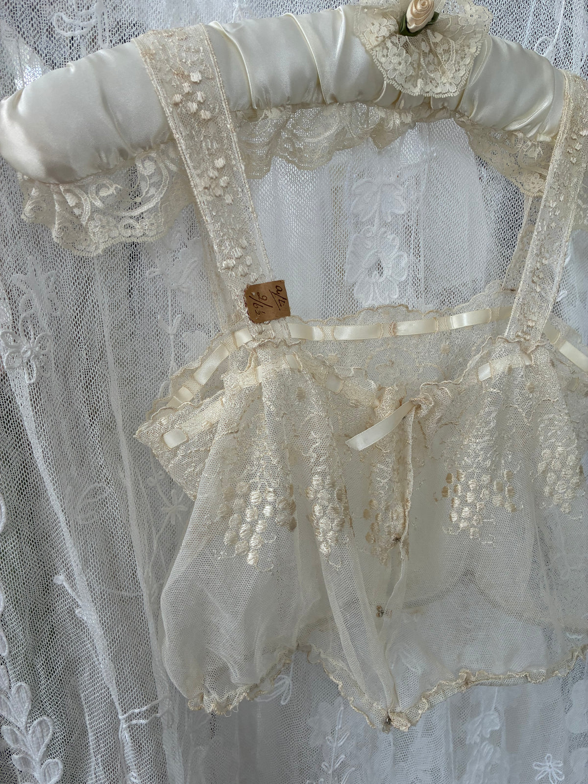 1920s Floral Lace & Silk Camisole XS