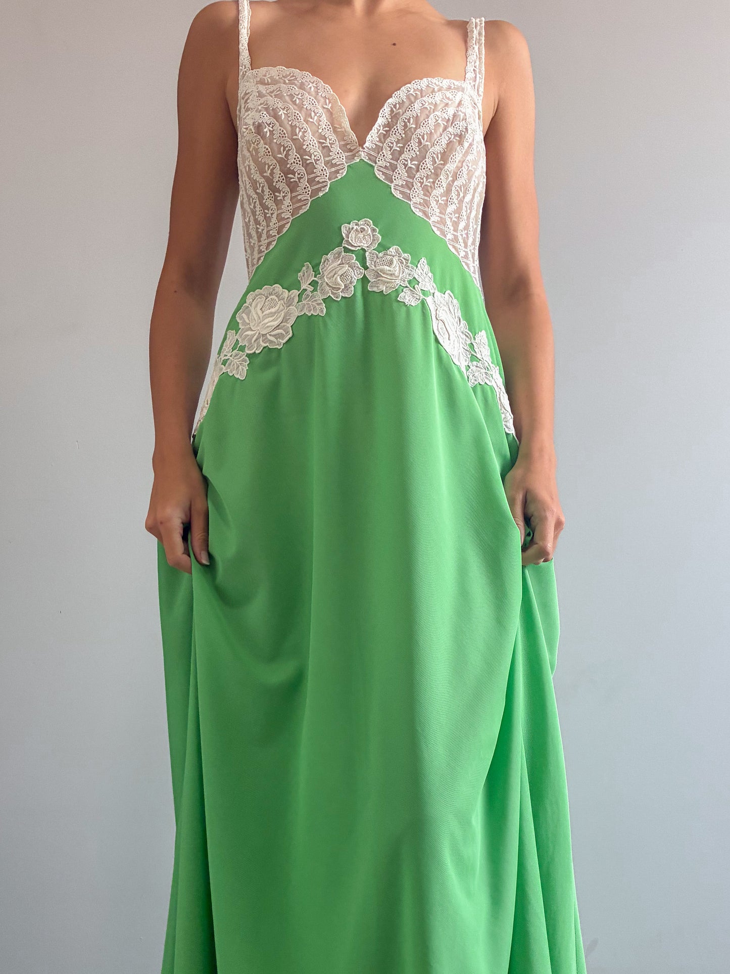 1950s Emerald Green Slip With Rose Detail