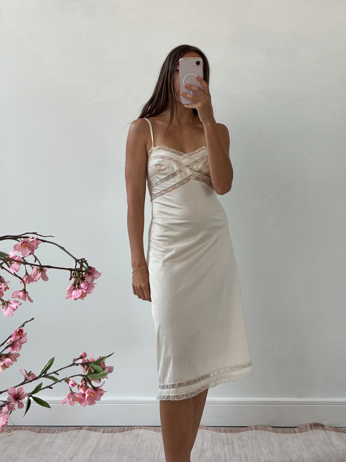 1940s Cream Slip With Floral Lace And Pleats M L