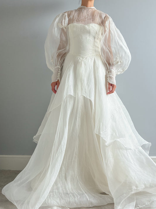 Vintage & Antique Bridal | Vintage Wedding Dresses Adored Closet Vintage & Antique Bridal | Vintage Wedding Dresses Adored Closet