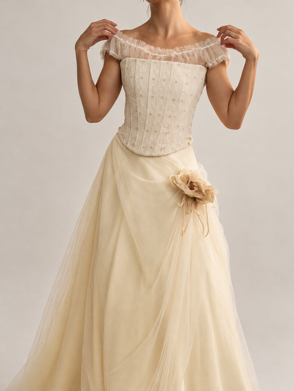1990s Italian Bridal Two Piece With Embroidered Corset & Tulle Skirt XS S