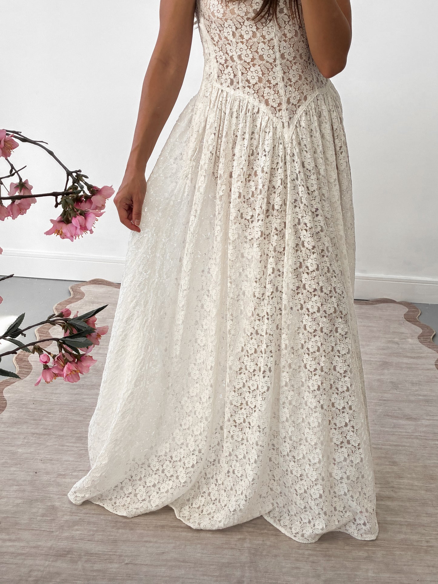 1930s Ivory Floral Lace Wedding Dress With Puff Sleeves And Sweep Train