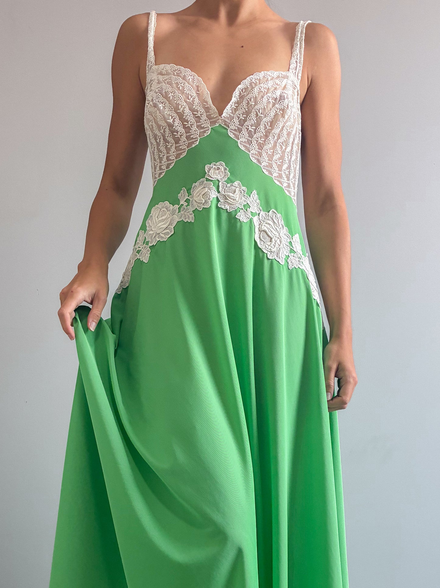 1950s Emerald Green Slip With Rose Detail