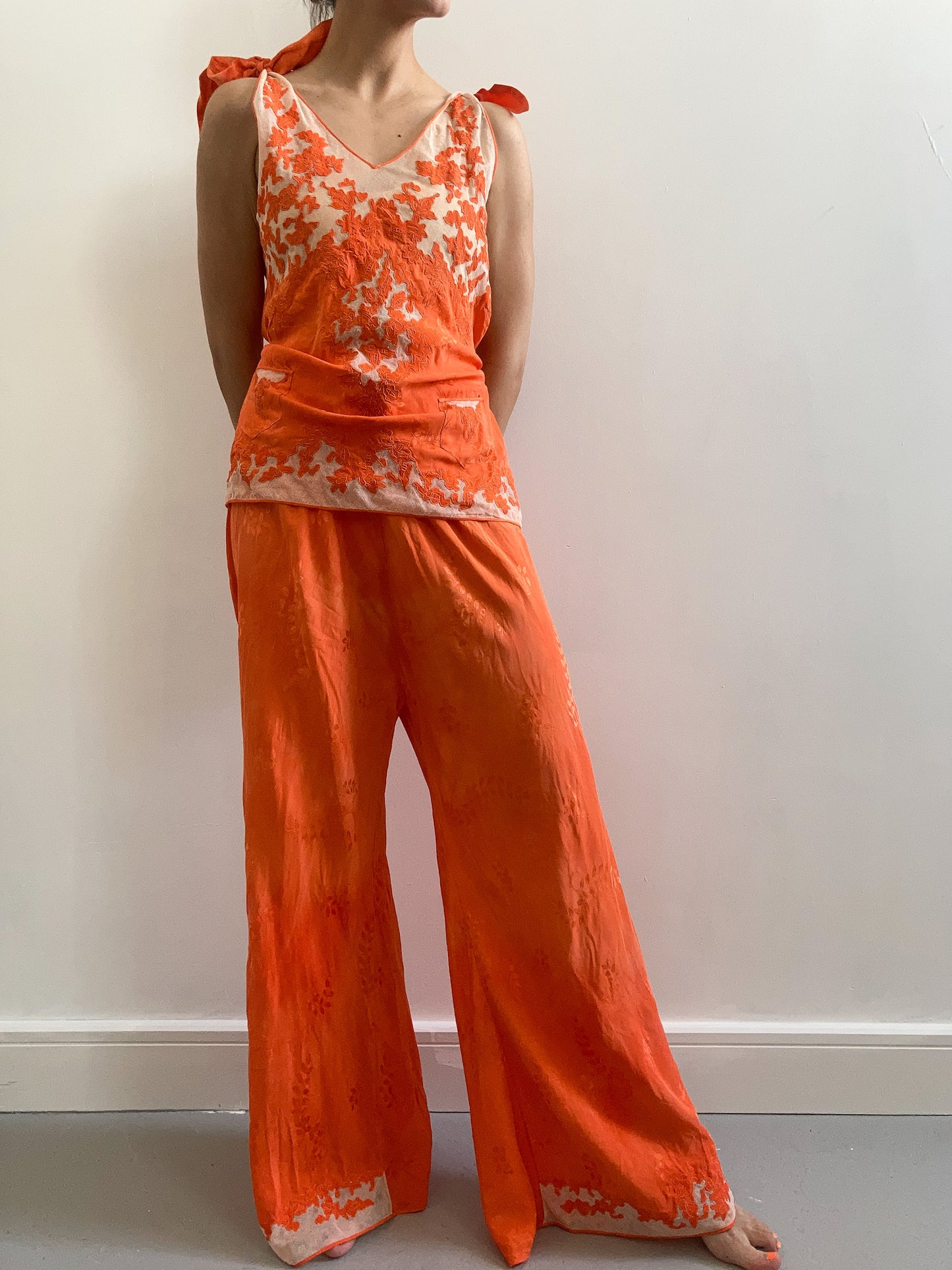 1930s Silk & Floral Lace Dyed Pyjama Set - Sunset