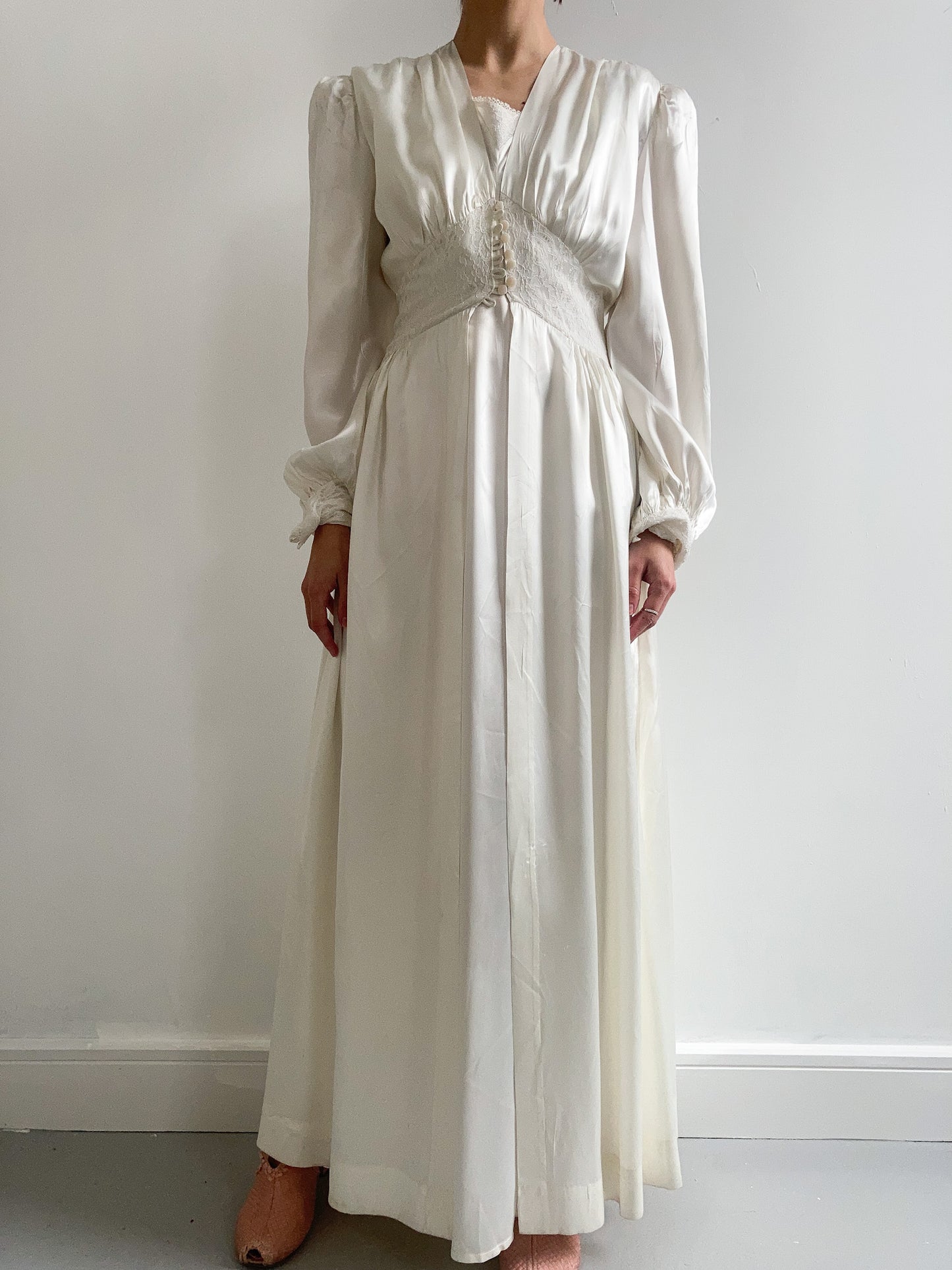 1940s Ivory Satin Bridal Peignoir Set