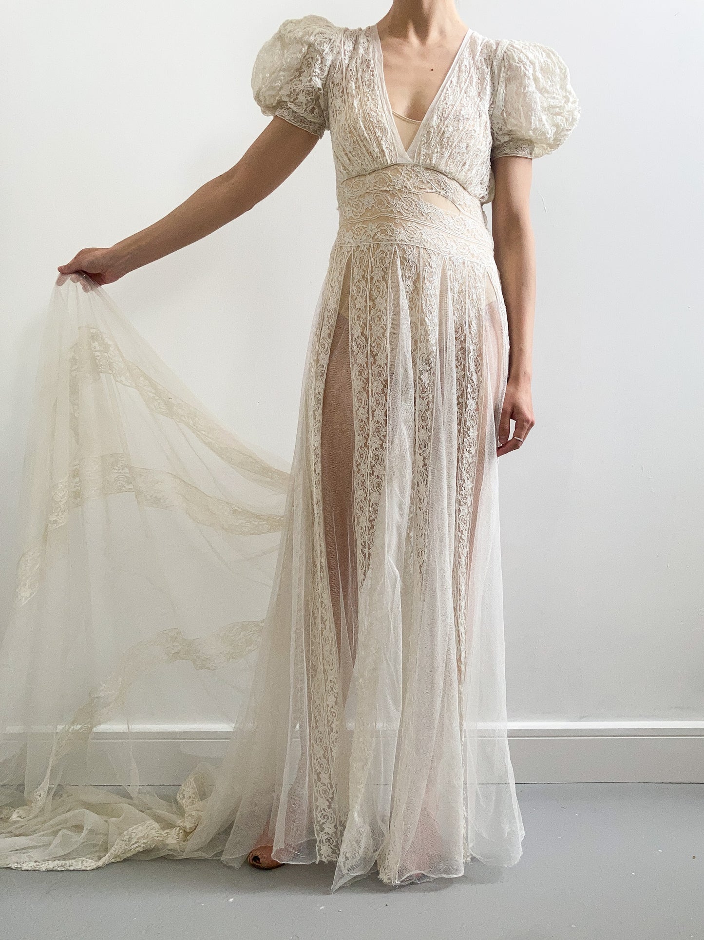 1920s Lace & Net Puff Sleeve Wedding Gown