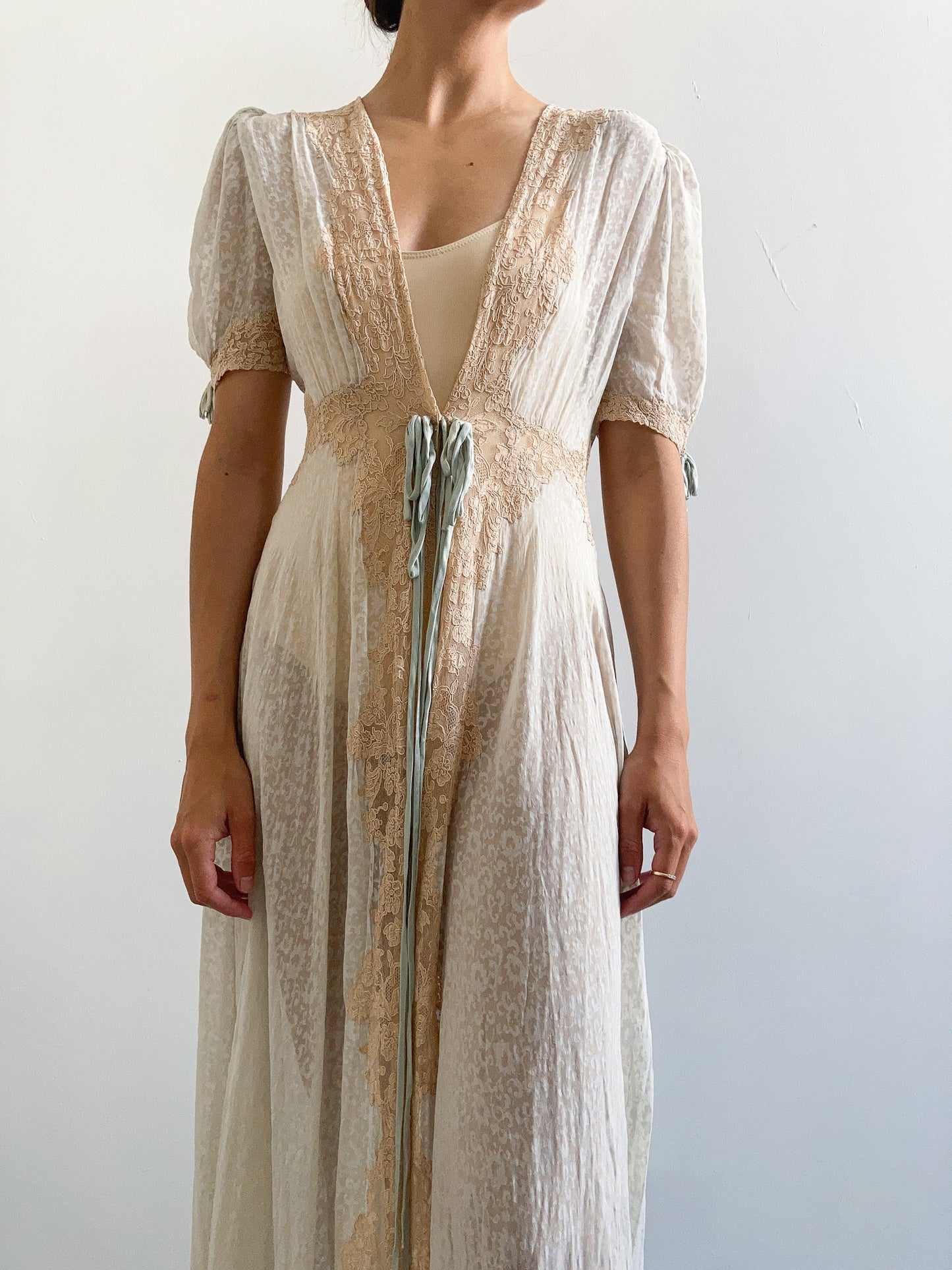 1930s Silk Chiffon Mint & Beige Printed Floral Lace Robe and Knickers Set