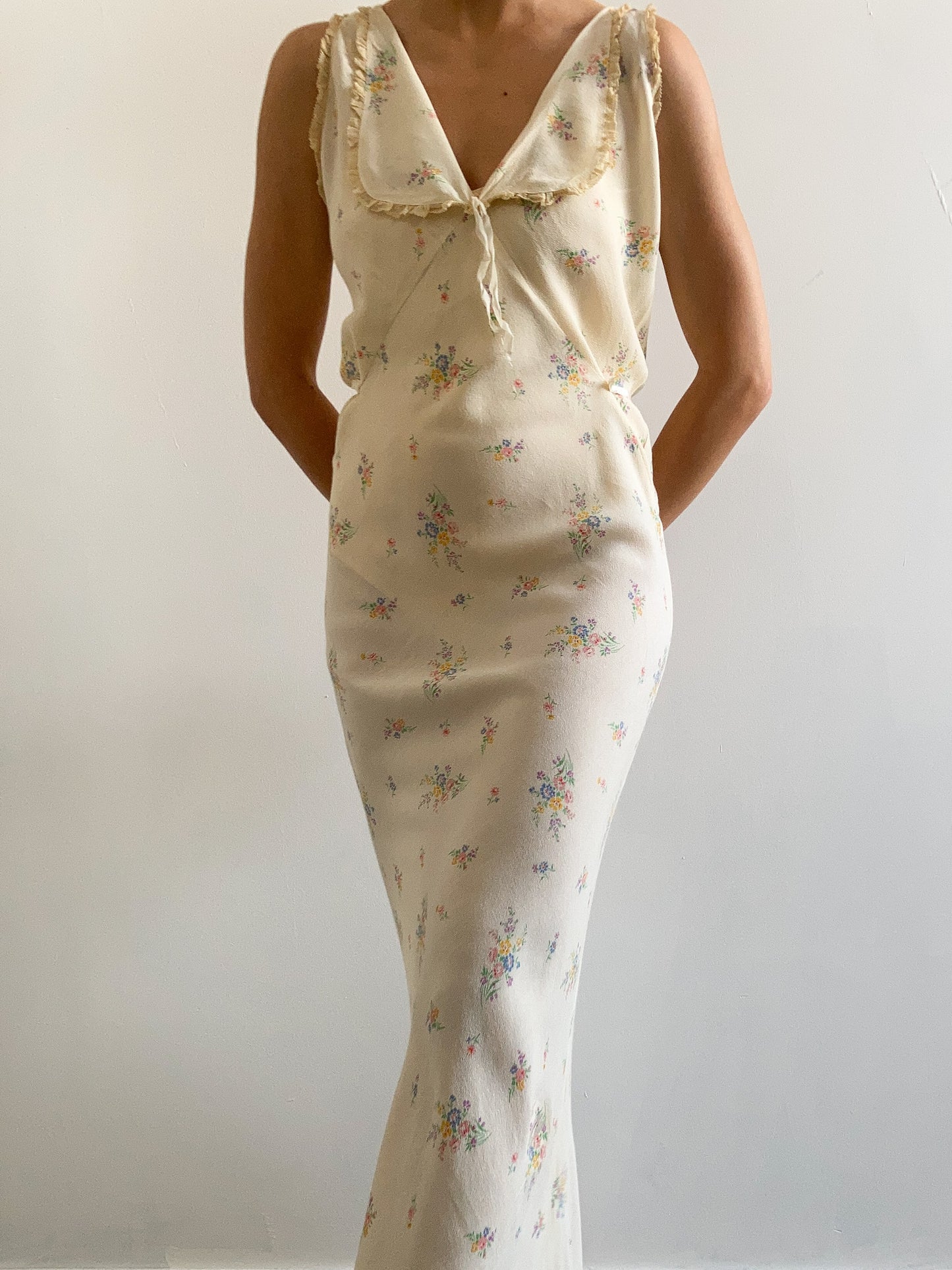 1930s Yellow Silk Crepe Floral Collared Slip Gown