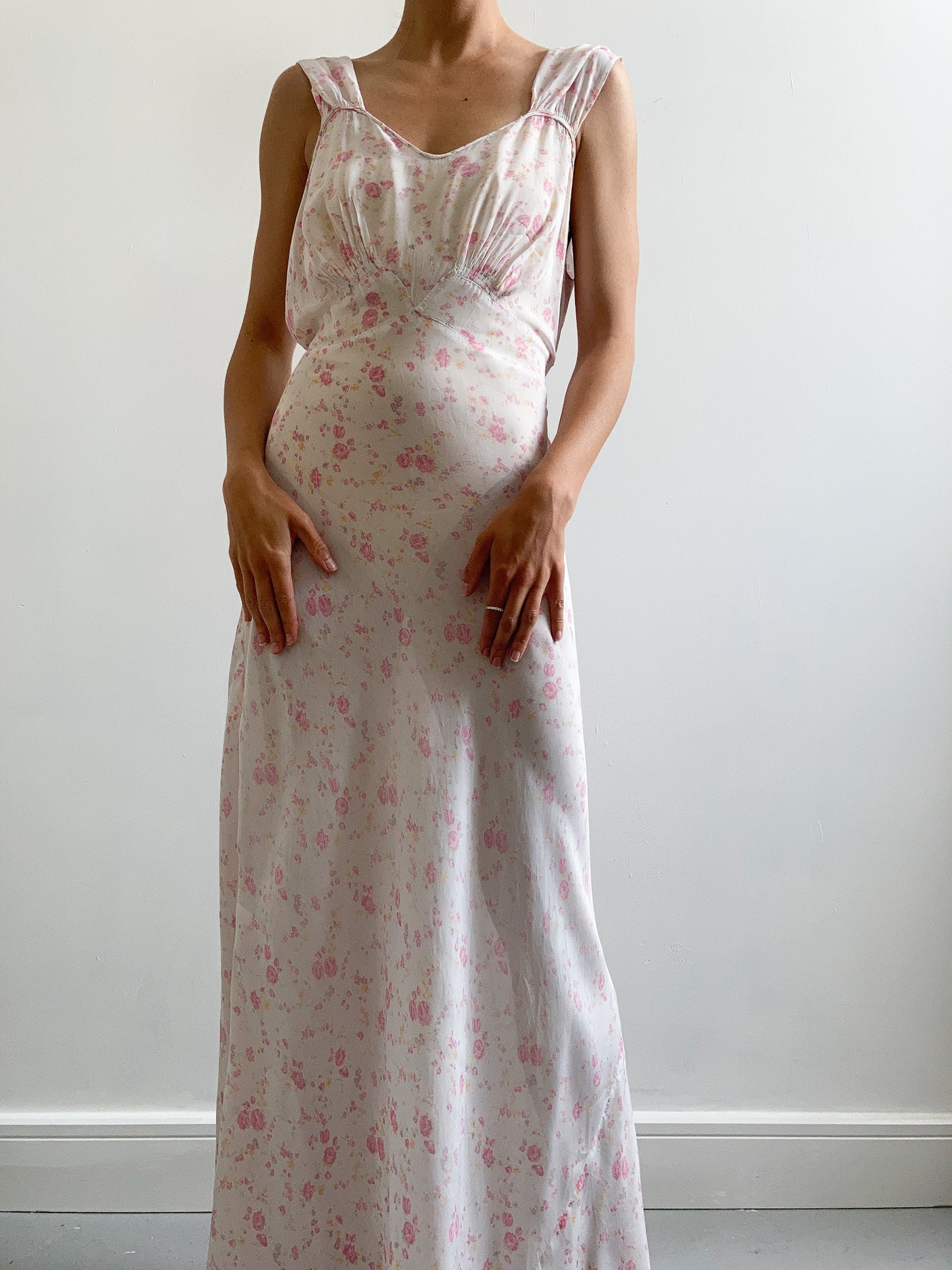 1930s Pink Floral Gathered Slip Gown