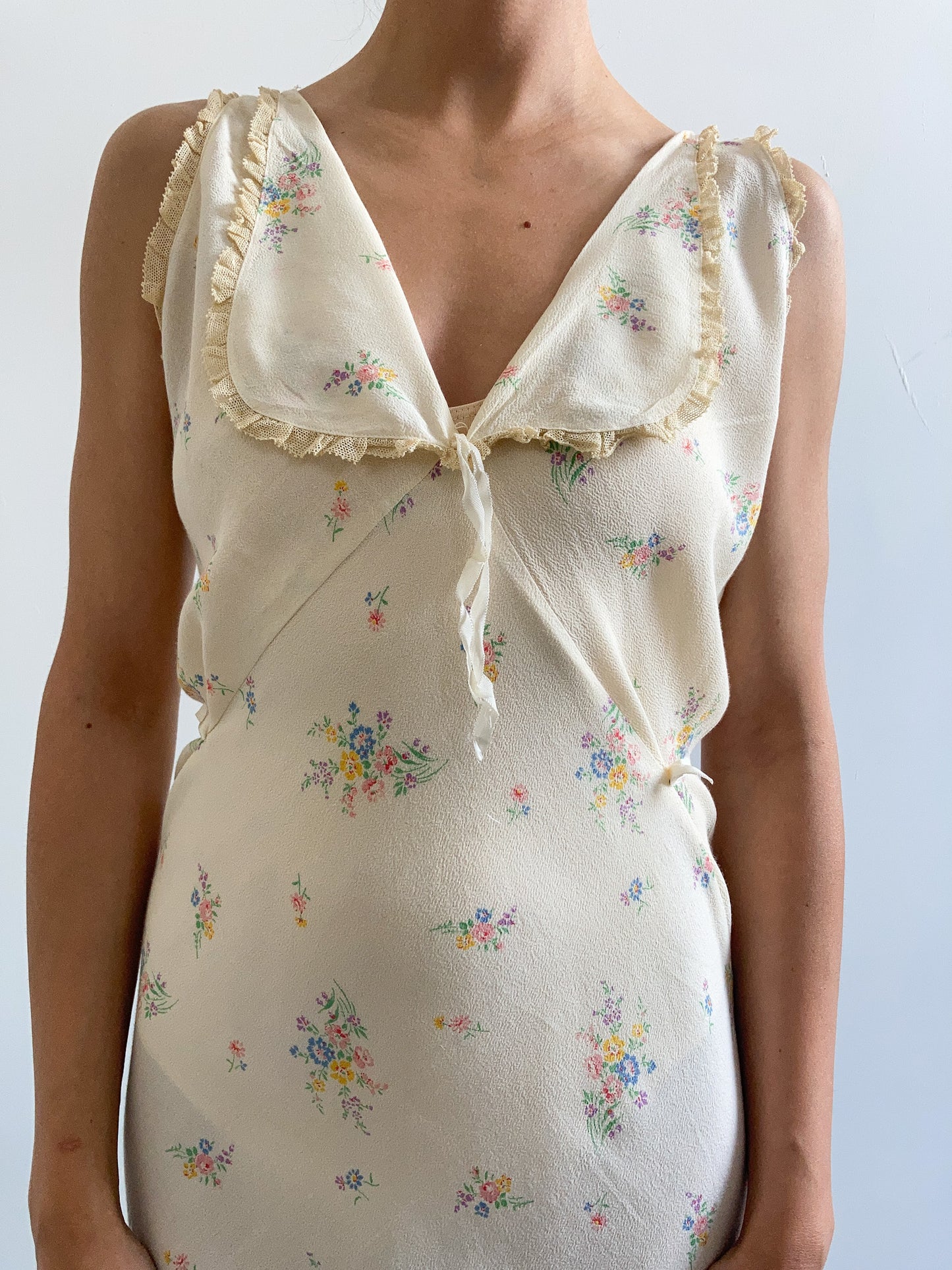 1930s Yellow Silk Crepe Floral Collared Slip Gown