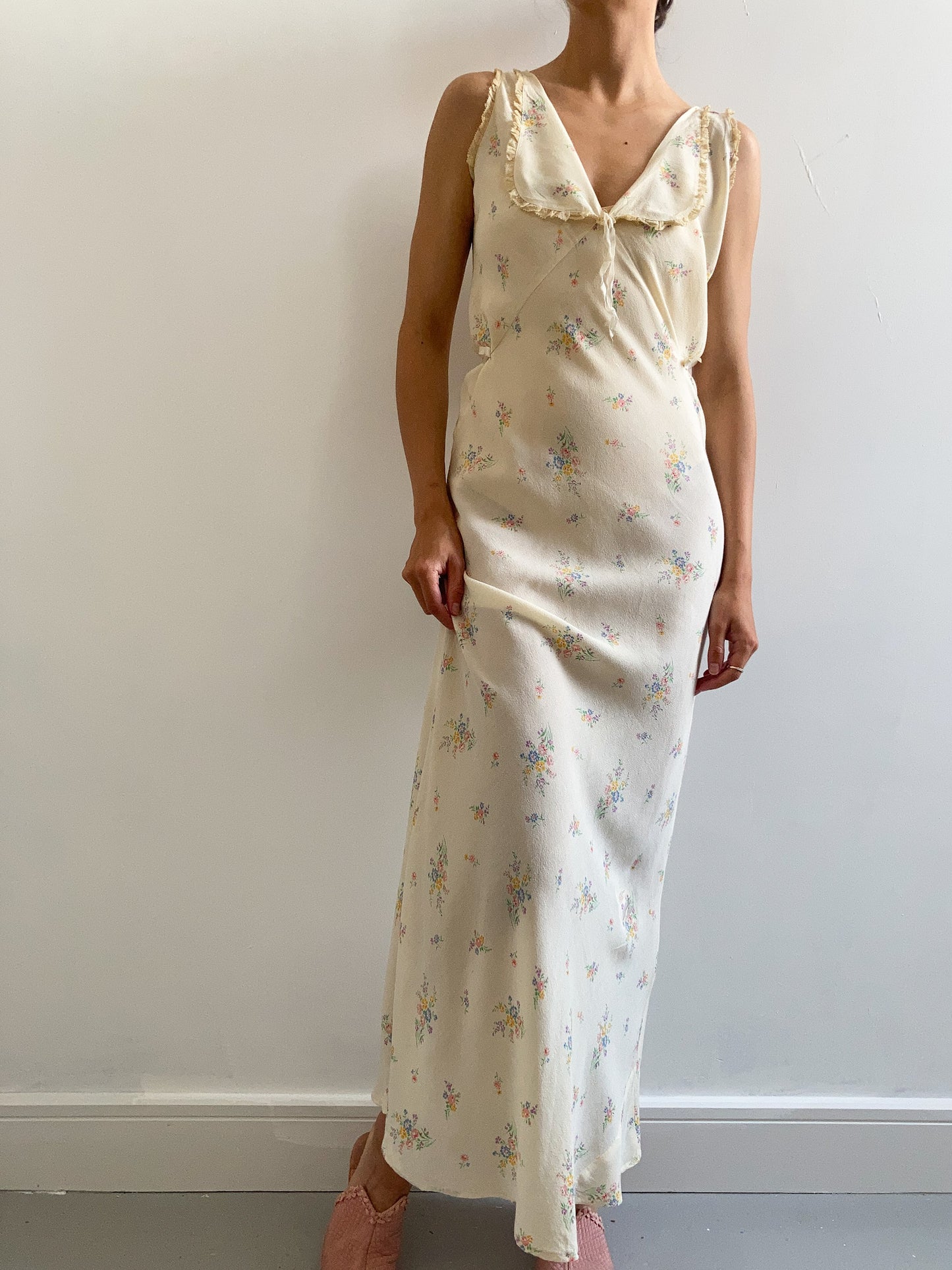 1930s Yellow Silk Crepe Floral Collared Slip Gown