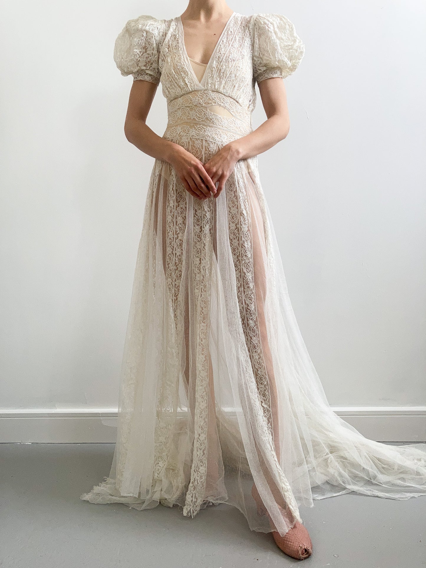 1920s Lace & Net Puff Sleeve Wedding Gown