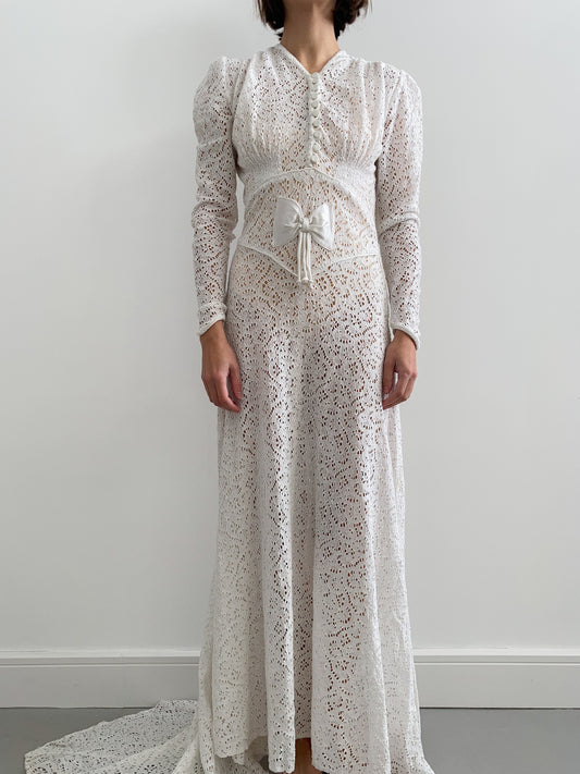 1940s Lace and Bow Wedding Dress