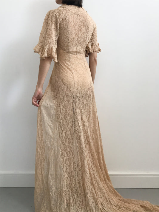 1930s Beige Ruffled Lace Long Bridal Jacket