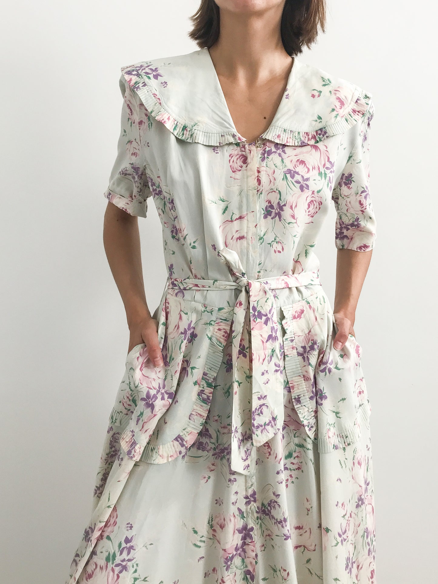 1930s Pastel Floral Collared Robe