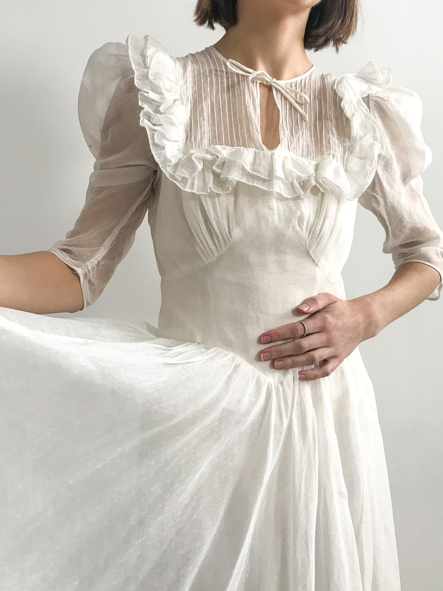 1940s Organdy Ruffle Wedding Dress