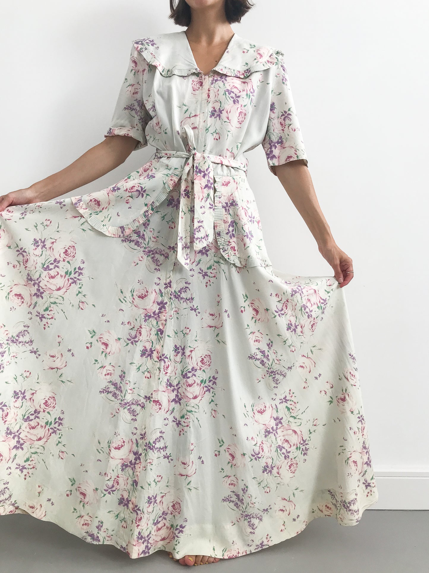 1930s Pastel Floral Collared Robe